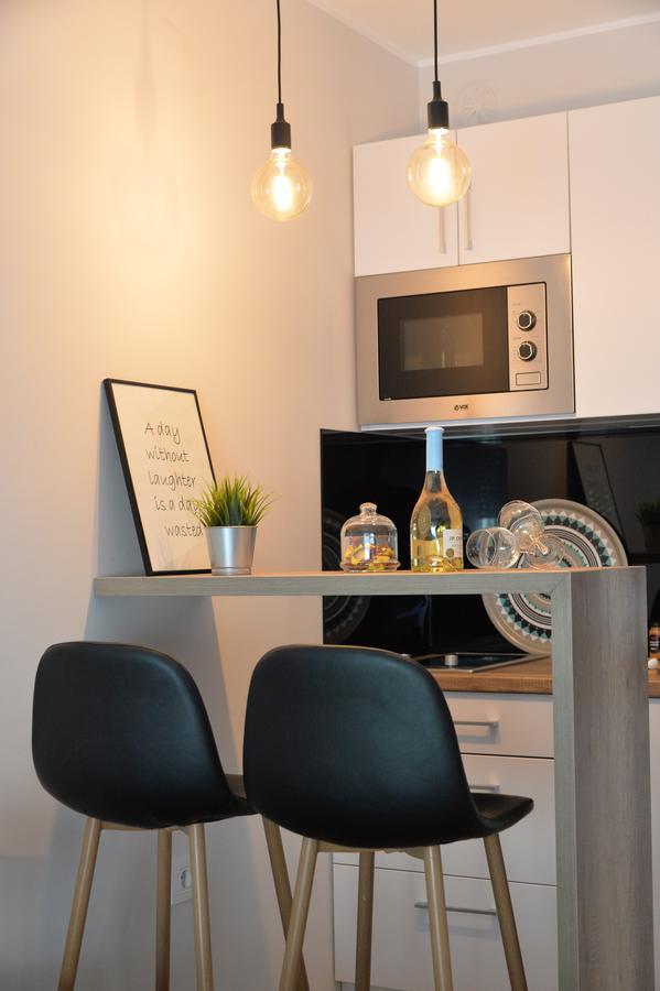 Apartment Pleasure Novi Sad Exterior foto