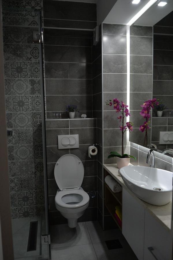 Apartment Pleasure Novi Sad Exterior foto